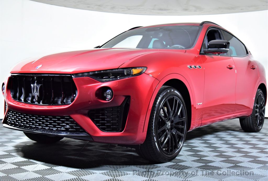 Maserati gransport levante